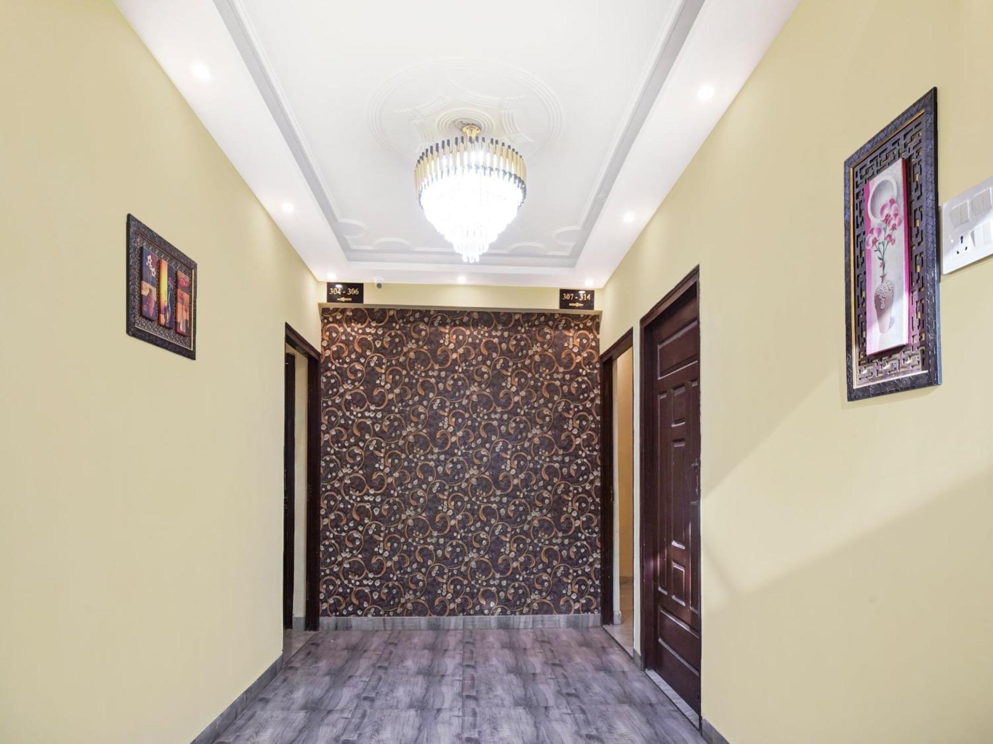 Collection O 47006 Hotel Magadh Palace Danapur Exterior foto